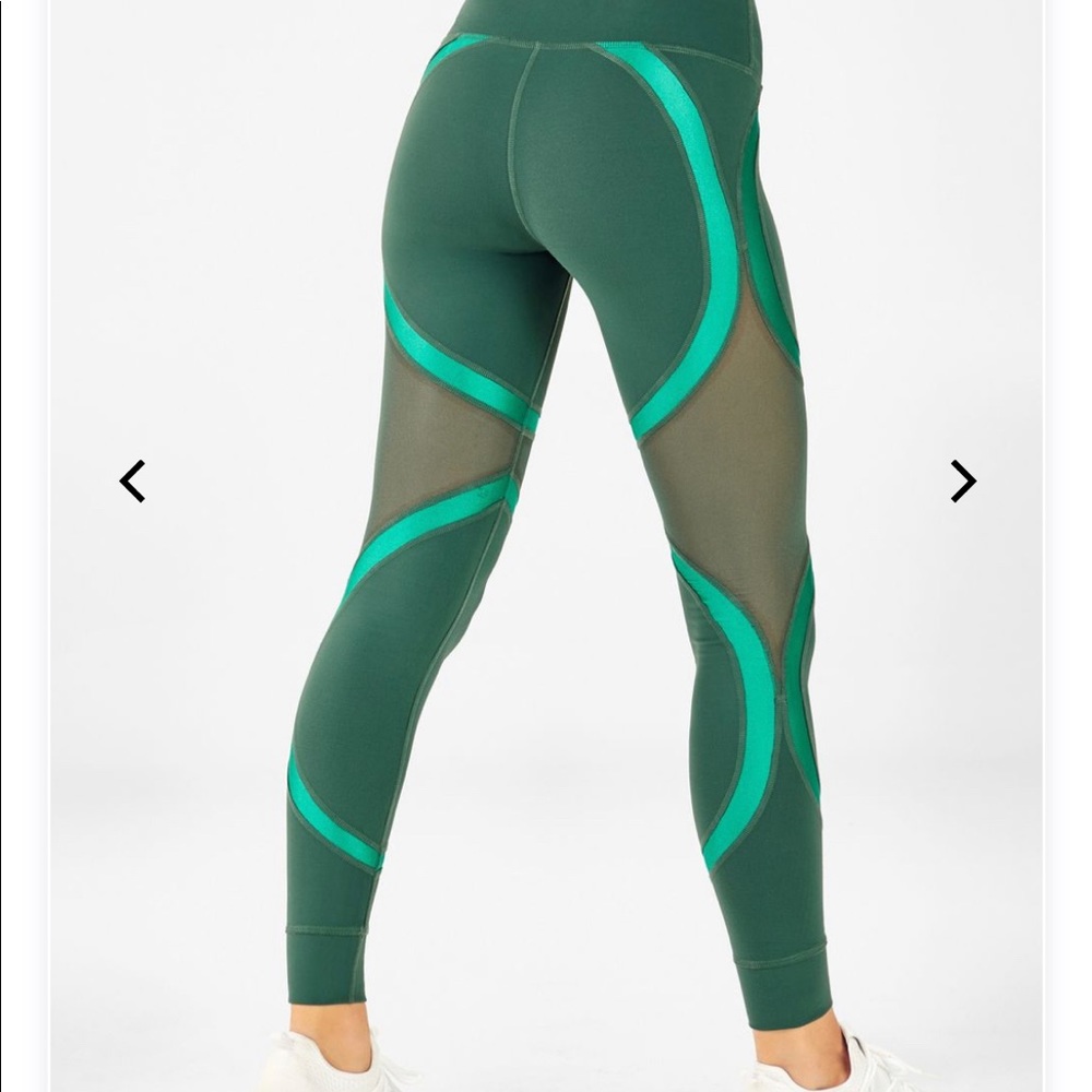 Fabletics high-waisted power hold shine legging